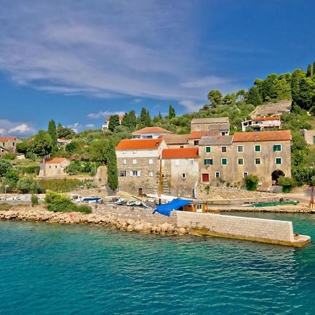 Studio Apartment In Preko With Sea View, Terrace, Air Conditioning, Wi-Fi Dış mekan fotoğraf