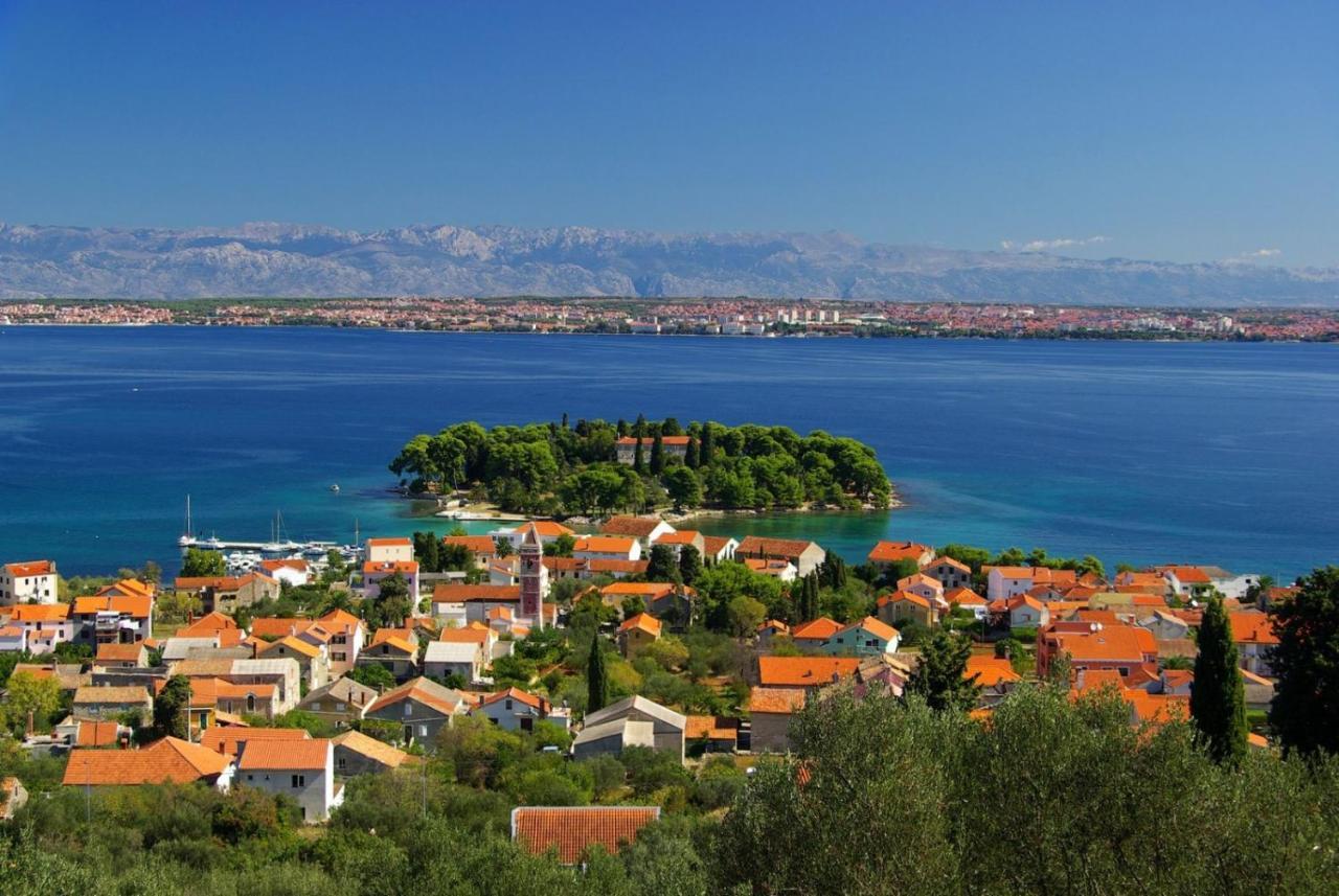Studio Apartment In Preko With Sea View, Terrace, Air Conditioning, Wi-Fi Dış mekan fotoğraf