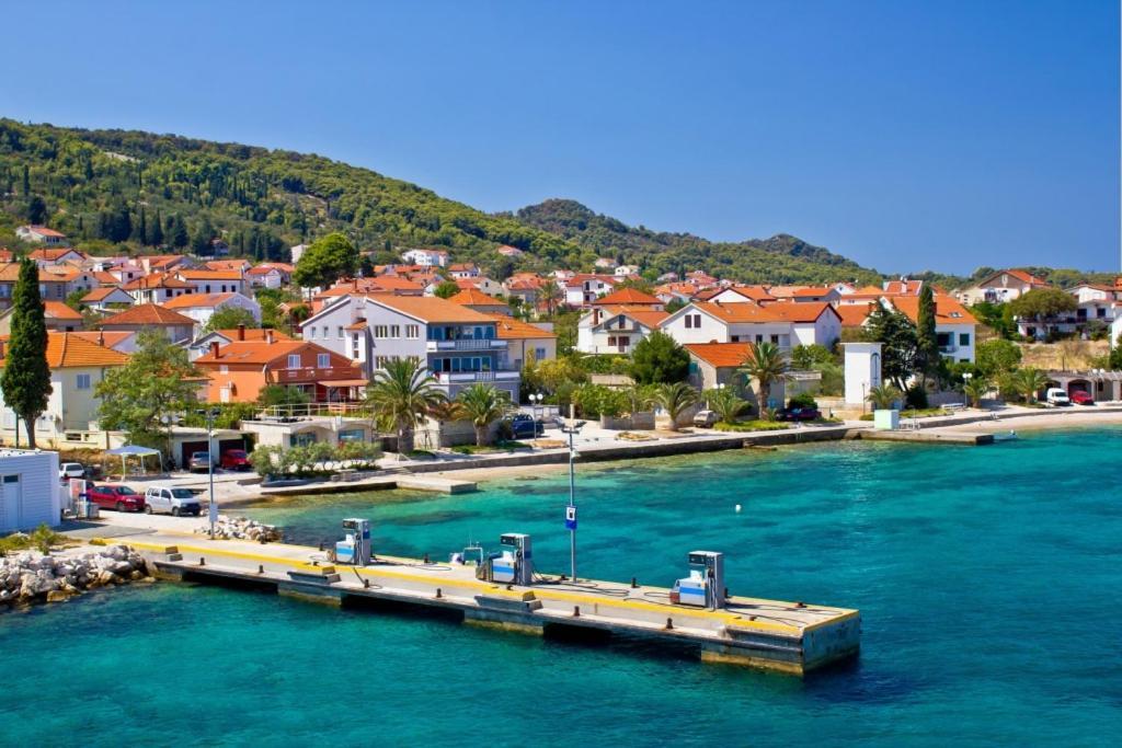 Studio Apartment In Preko With Sea View, Terrace, Air Conditioning, Wi-Fi Dış mekan fotoğraf