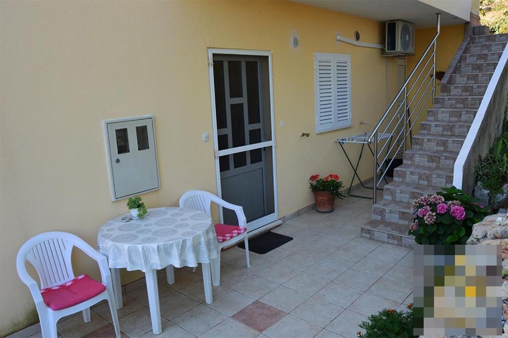 Studio Apartment In Preko With Sea View, Terrace, Air Conditioning, Wi-Fi Dış mekan fotoğraf